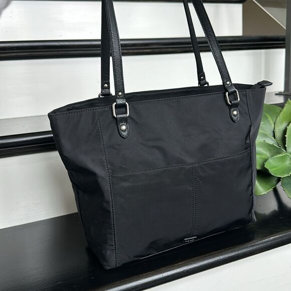 The Sak genuine, leather, nylon Black Tote Bag shoulder handbag purse - Picture 1 of 9